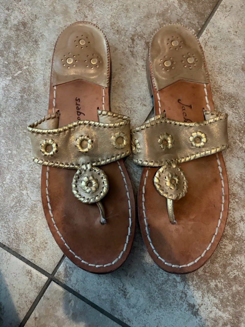 Jack Rogers Gold Leather Toe-Ring Sandals 9.5